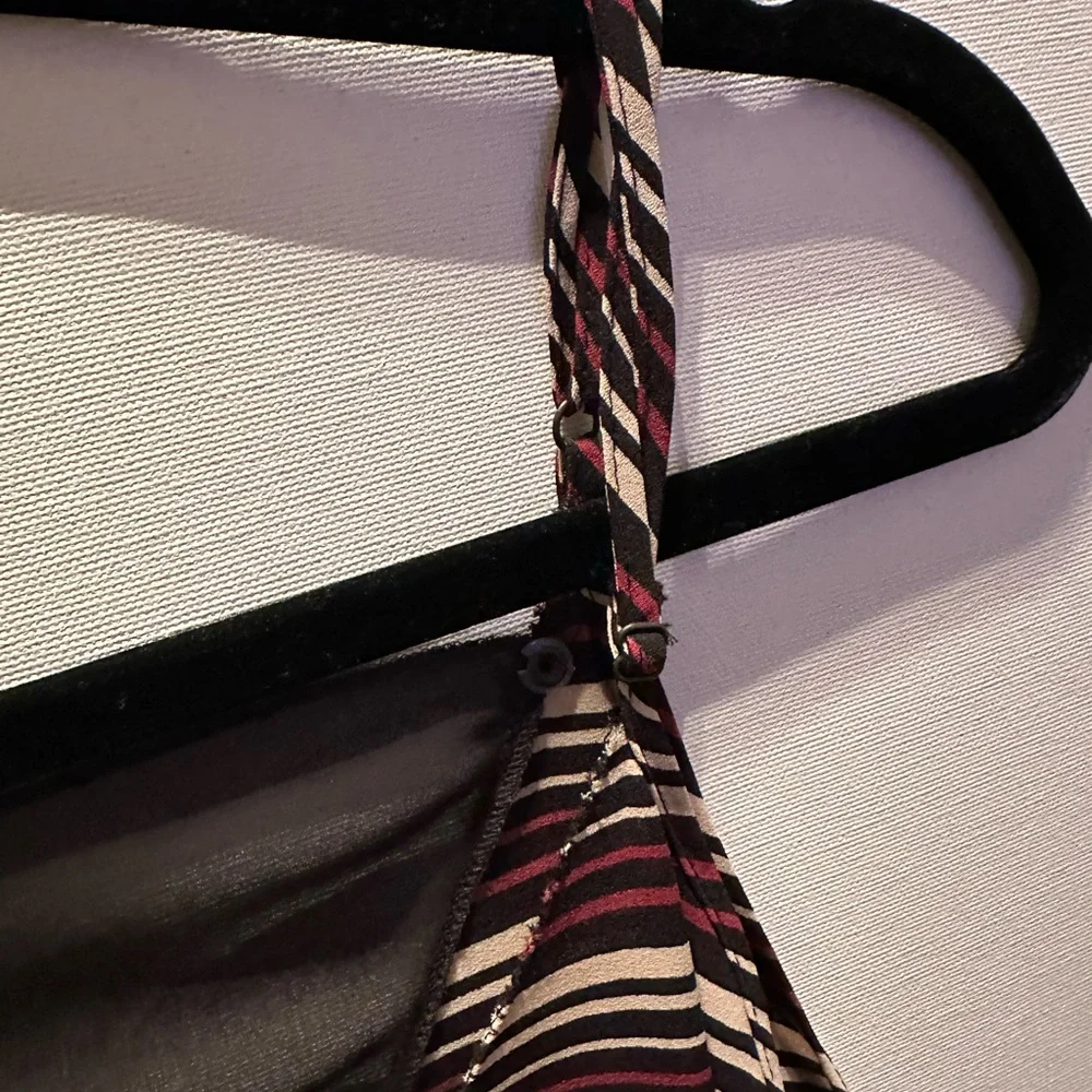 Monk & Lou Tank - Picture 3 of 6